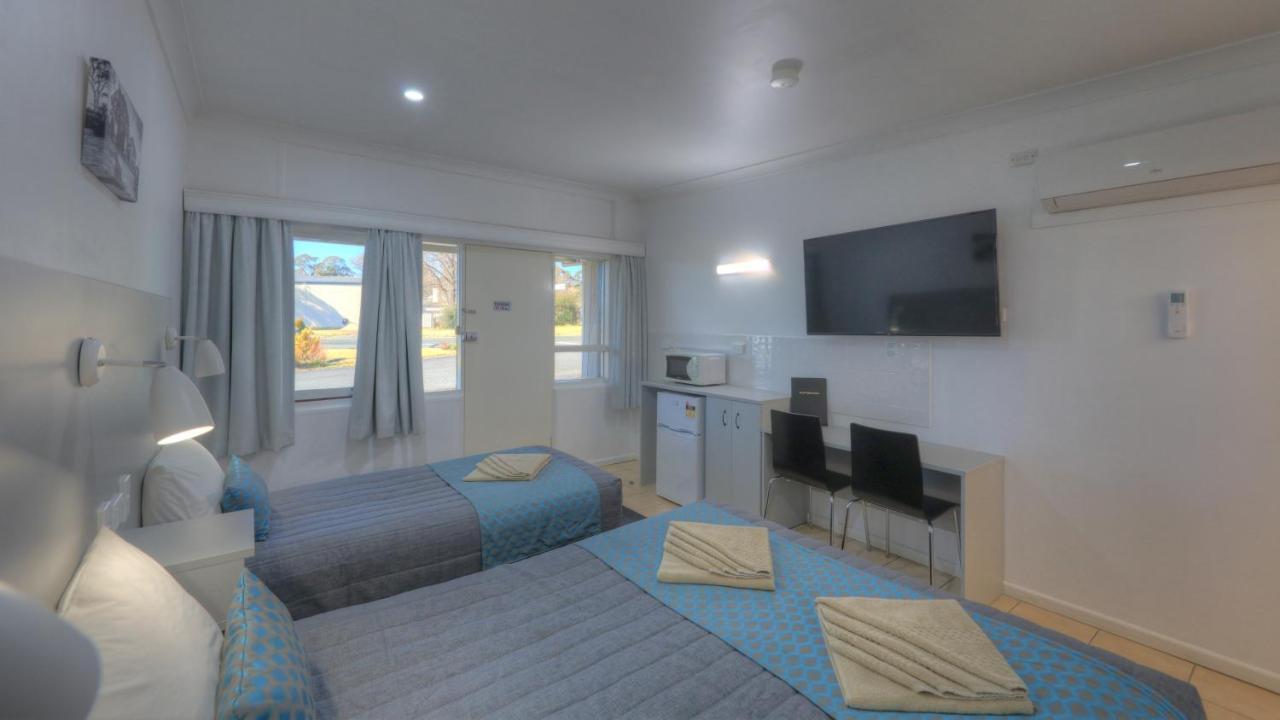 Glen Innes Motel Exterior photo