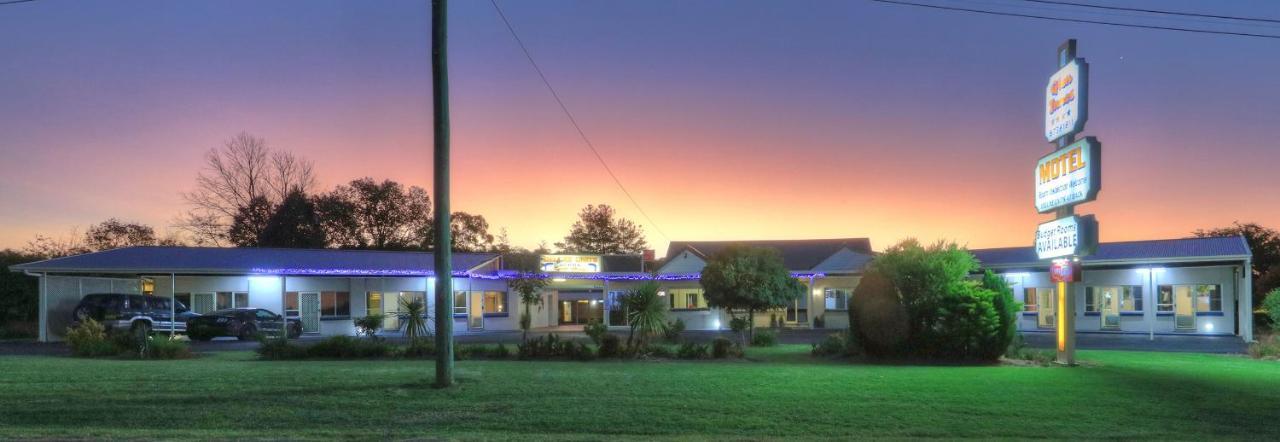 Glen Innes Motel Exterior photo